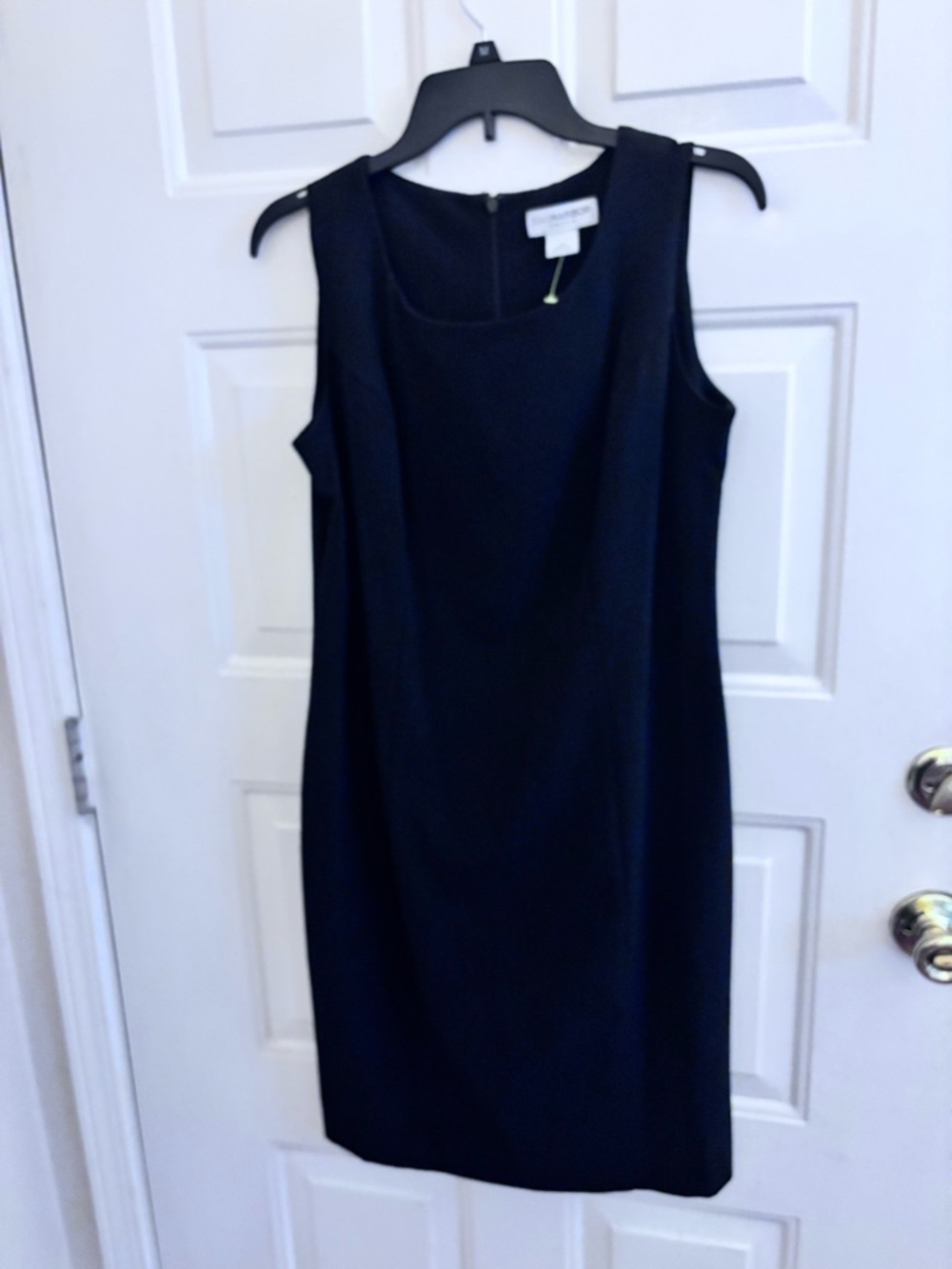 Sag Harbor Black Sleeveless Midi Sheath Dress with Scoop Neck